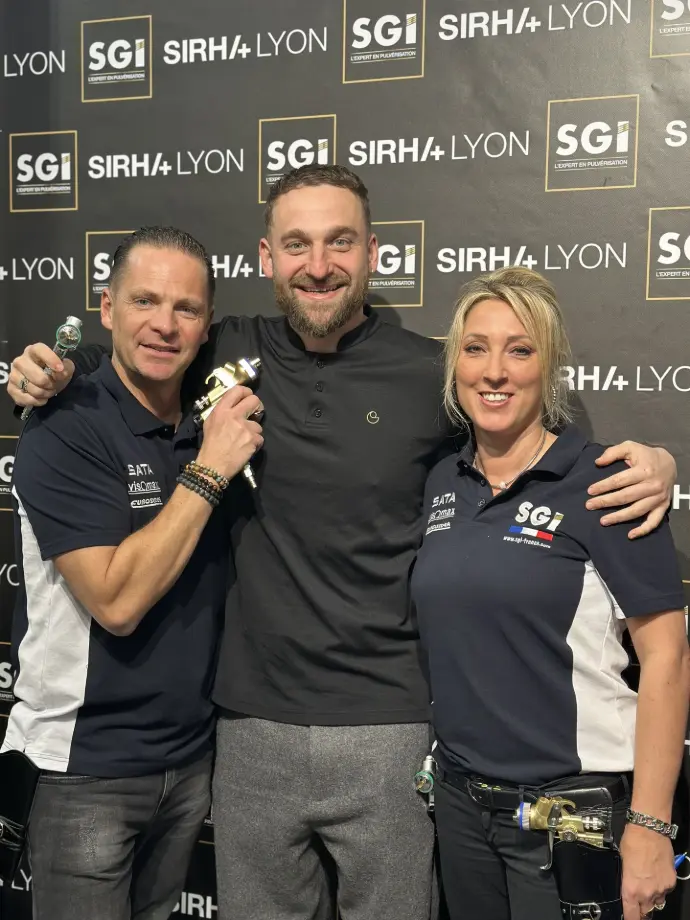 Échange entre le président, la responsable SGI Pastry et un collaborateur – SIRHA 2025